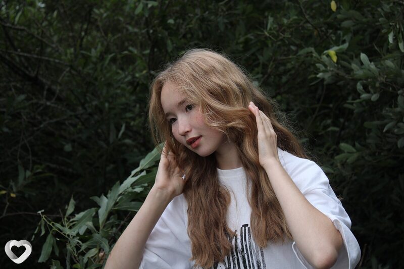 Лиза, 20, Череповце — анкета №1470939