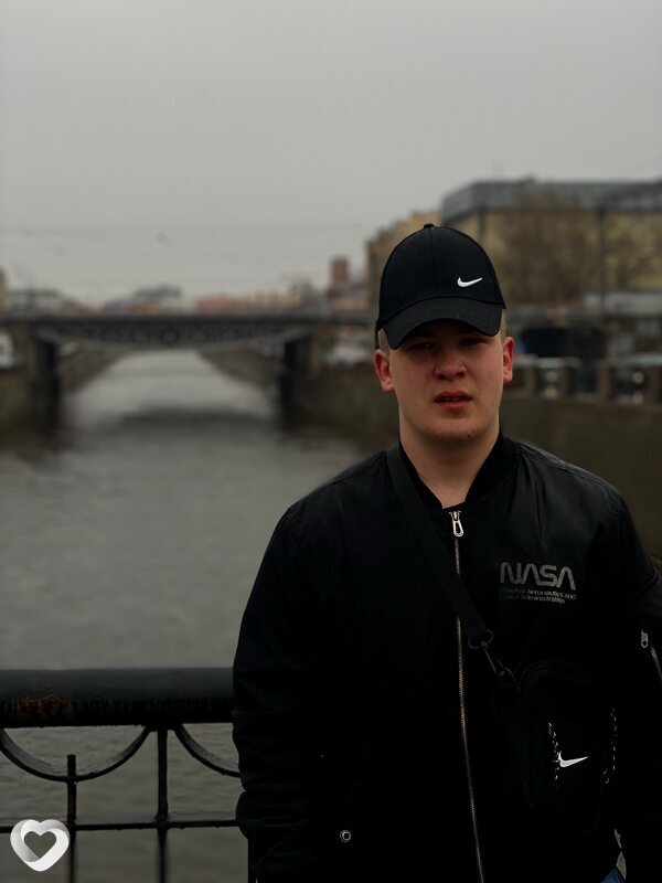 Stas, 20, Санкт-Петербурге — анкета №1470967