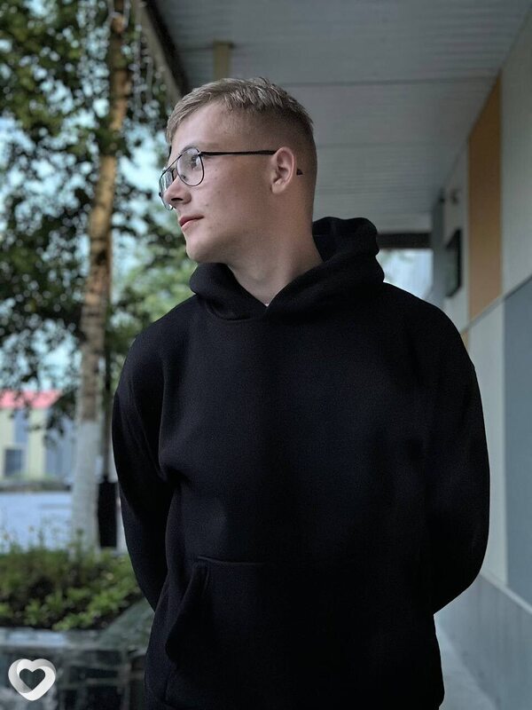 Ваня, 23, Санкт-Петербурге — анкета №1471255