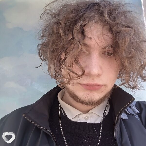 Илья, 21, Москве — анкета №1471373