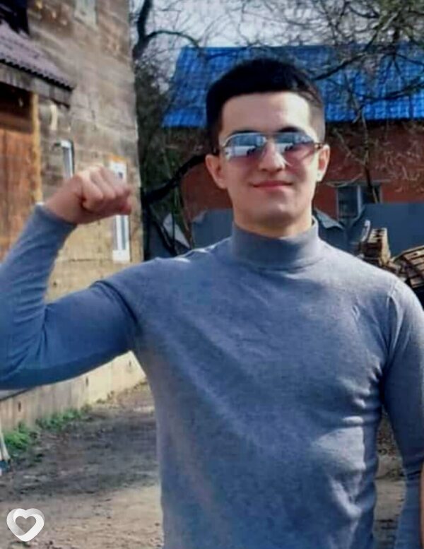 Armen, 22, Домодедово — анкета №1471521
