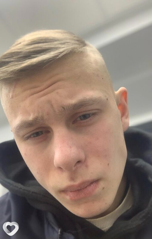 Михаил, 24, Санкт-Петербурге — анкета №1471603