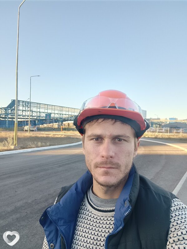 Даниил, 28, Риддер — анкета №1471674