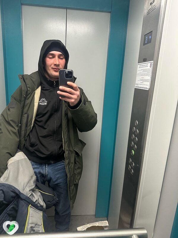 Макс, 26, Омске — анкета №1471755