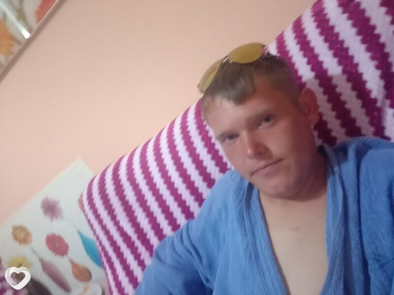 Максим, 29, Риддер — анкета №1472472
