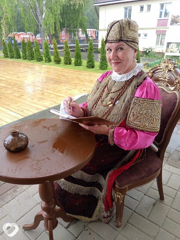 Анастасия, Октябрьск