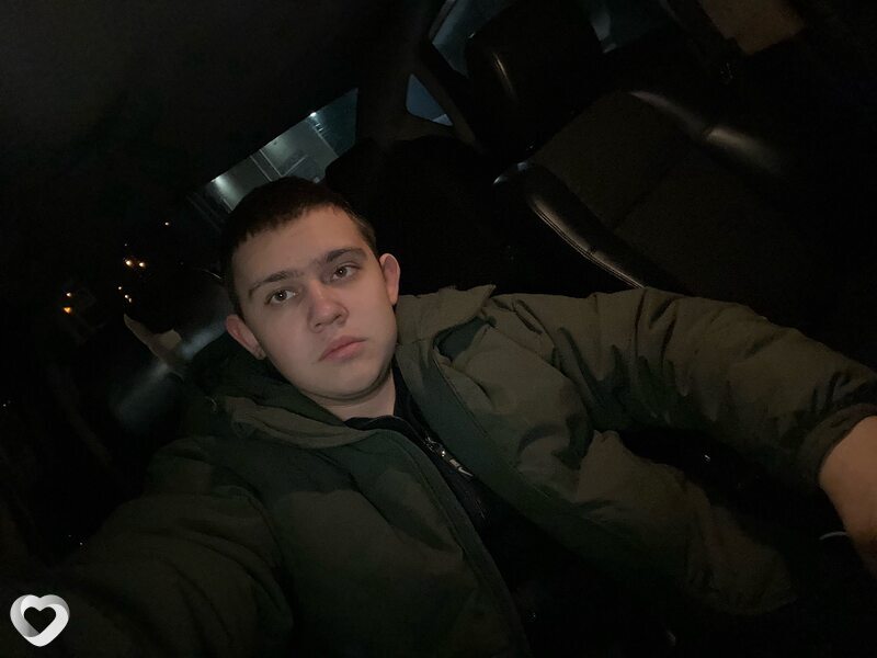 Денис, 24, Новосибирске — анкета №1472558