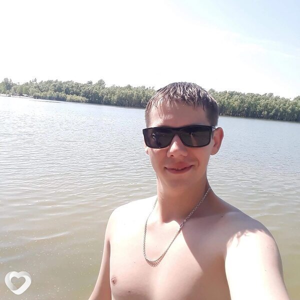 Владислав, 31, Барнауле — анкета №1472829