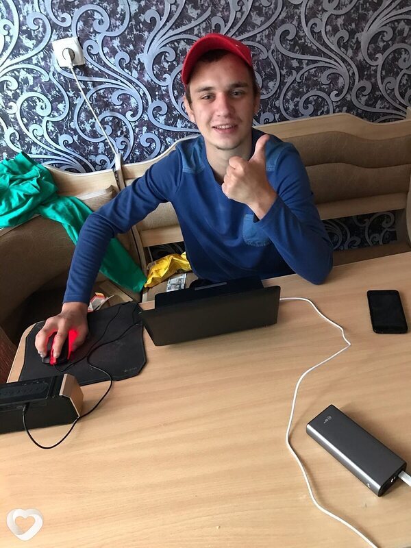 Денис, 27, Омске — анкета №1473813
