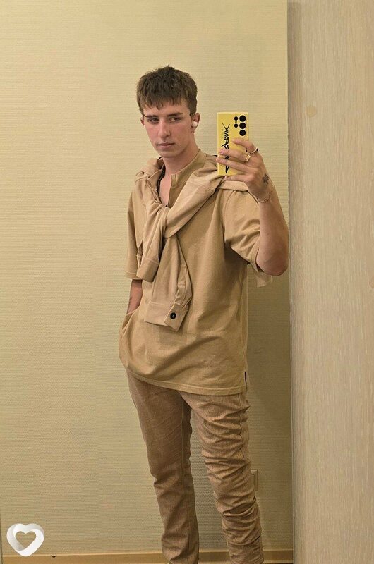 Максим, 23, Мытищах — анкета №1473798