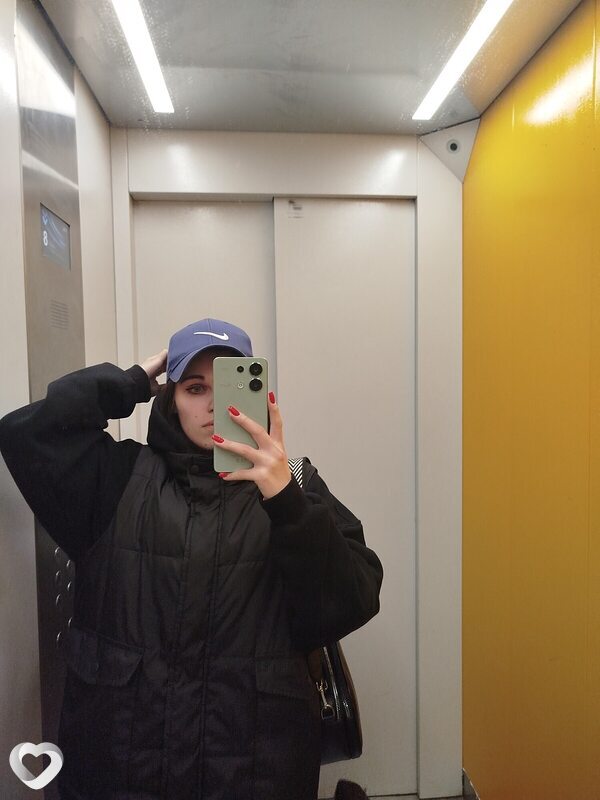 Вика, 24, Москве — анкета №1474394