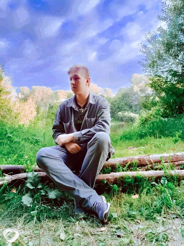 Андрей, 21, Перми — анкета №1474590