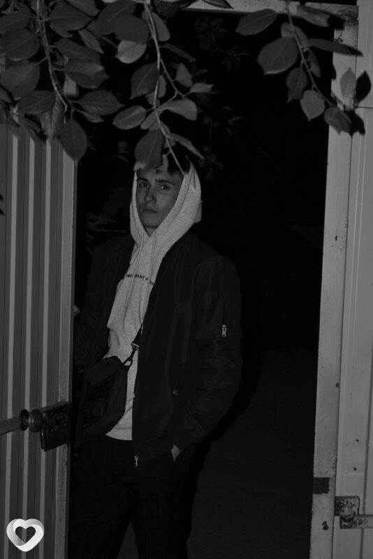 Андрей, 23, Москве — анкета №1474792