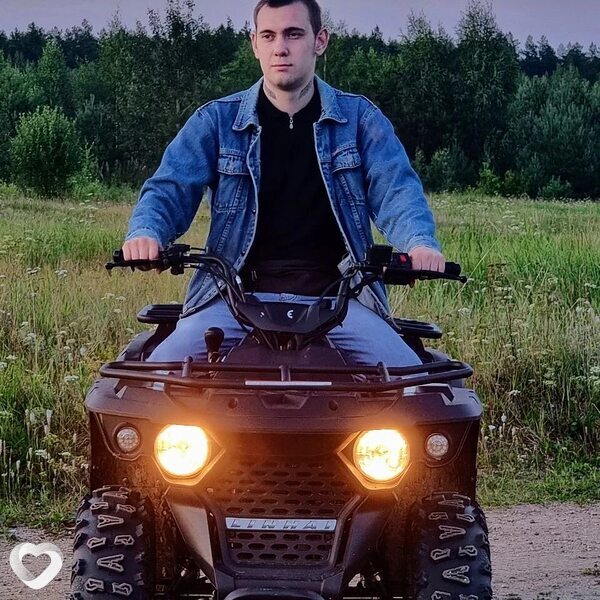 Максим, 23, Санкт-Петербурге — анкета №1474876