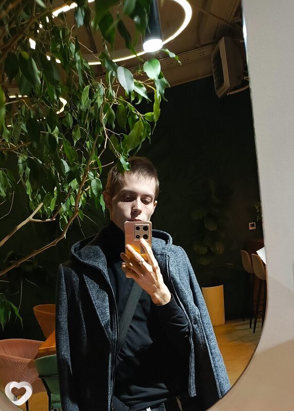 Влад, 21, Тюмени — анкета №1475440