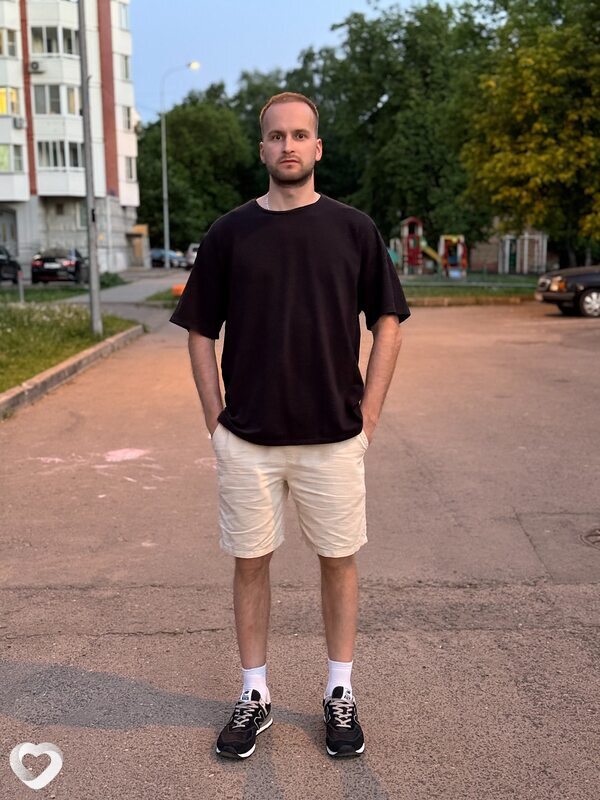 Антон, 27, Москве — анкета №1475473