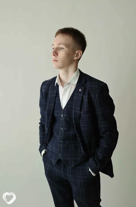 Денис, 20, Звенигороде — анкета №1476316