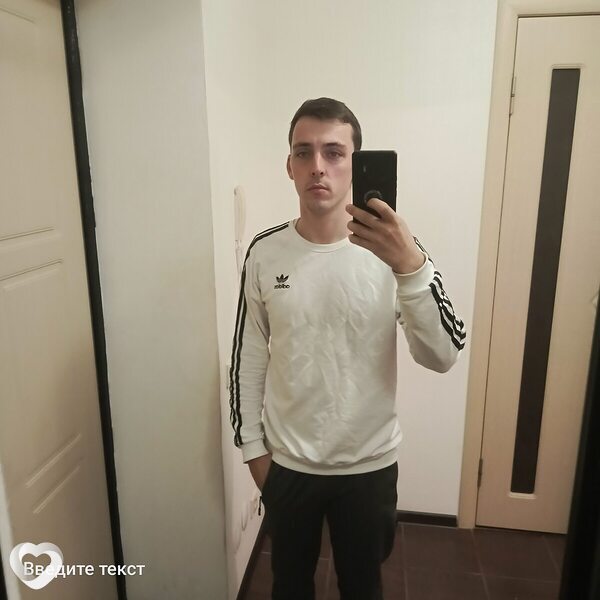 Олег, 26, Кирове — анкета №1476449