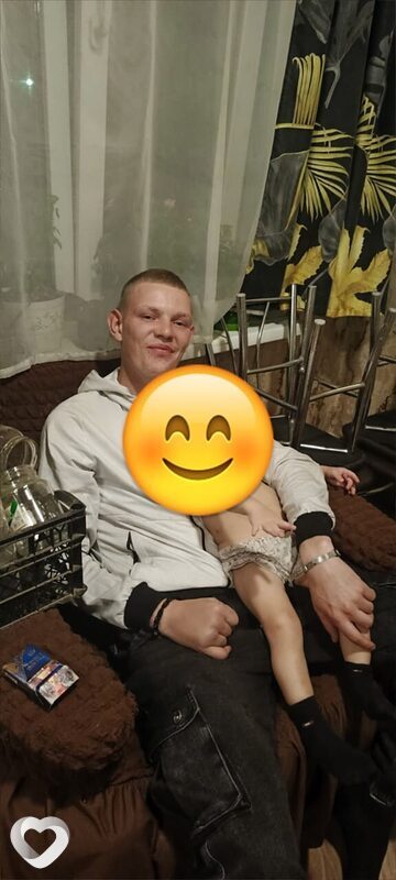 Александр, 27, Красноярске — анкета №1476356