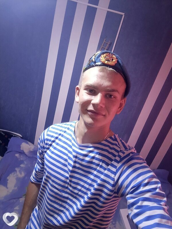 Евгений, 23, Пинске — анкета №1476426