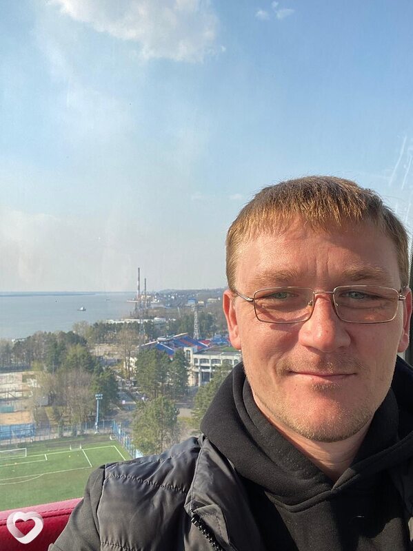 Олег, 36, Шелехове — анкета №1477220