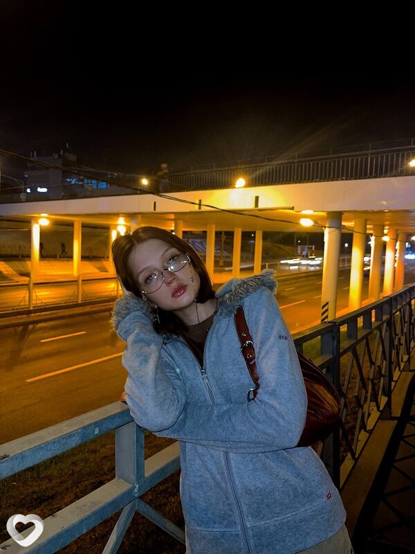 Вика, 21, Москве — анкета №1477987