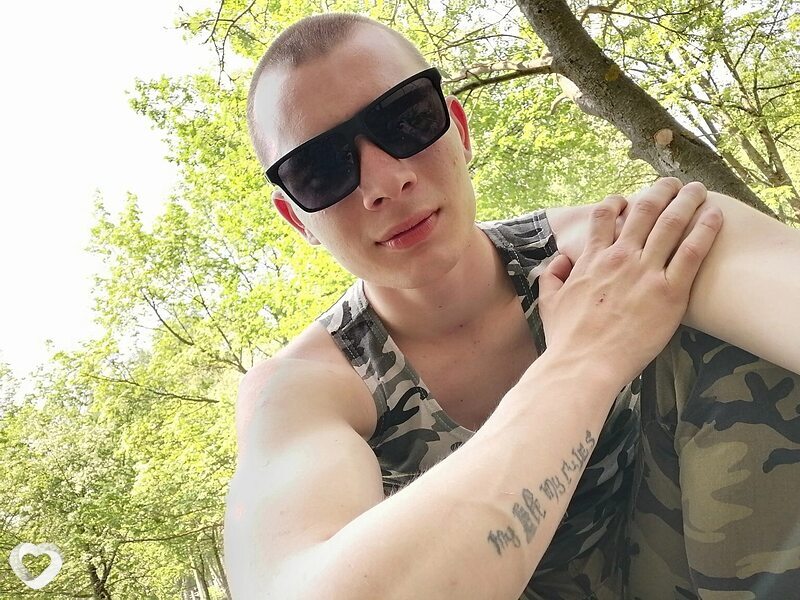Валерий, 27, Москве — анкета №1477939