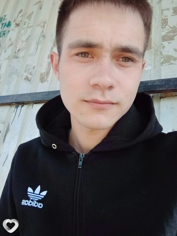 Иван, 25, Чите — анкета №1478100