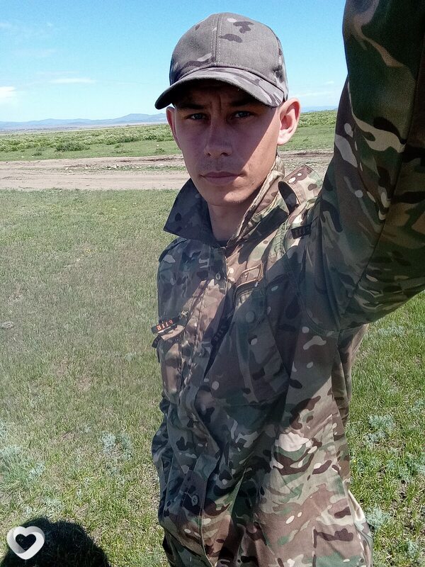 Денис, 26, Зыряновск — анкета №1478155