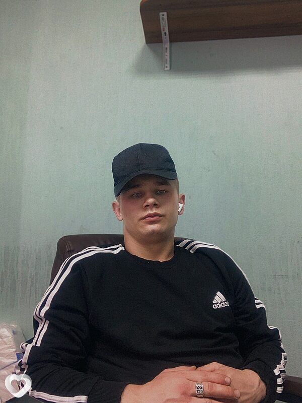 Даня, 23, Калуге — анкета №1478975