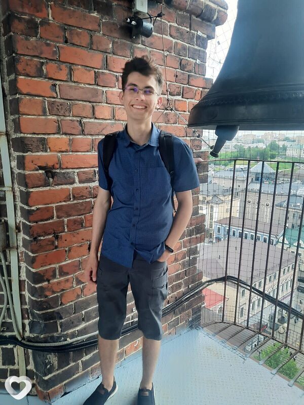 Александр, 21, Москве — анкета №1479310