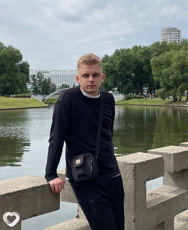 Влад, 22, Минске — анкета №1479091