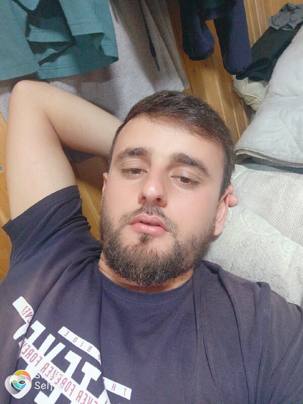 Умед, Адлер