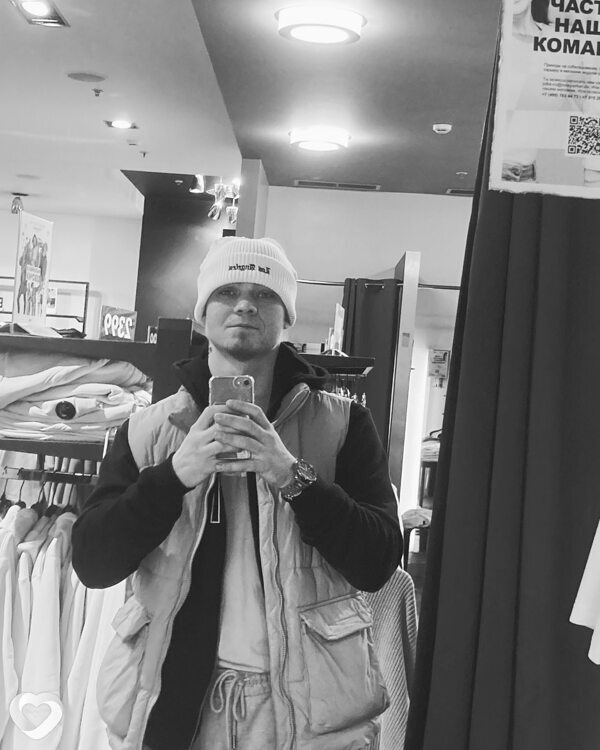 Иван, 25, Москве — анкета №1480382