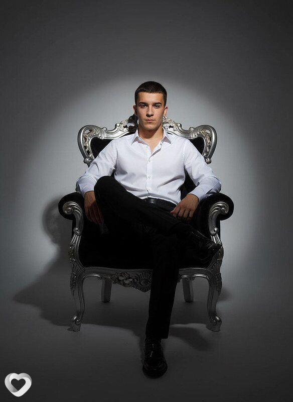 Раиль, 21, Ульяновске — анкета №1479944