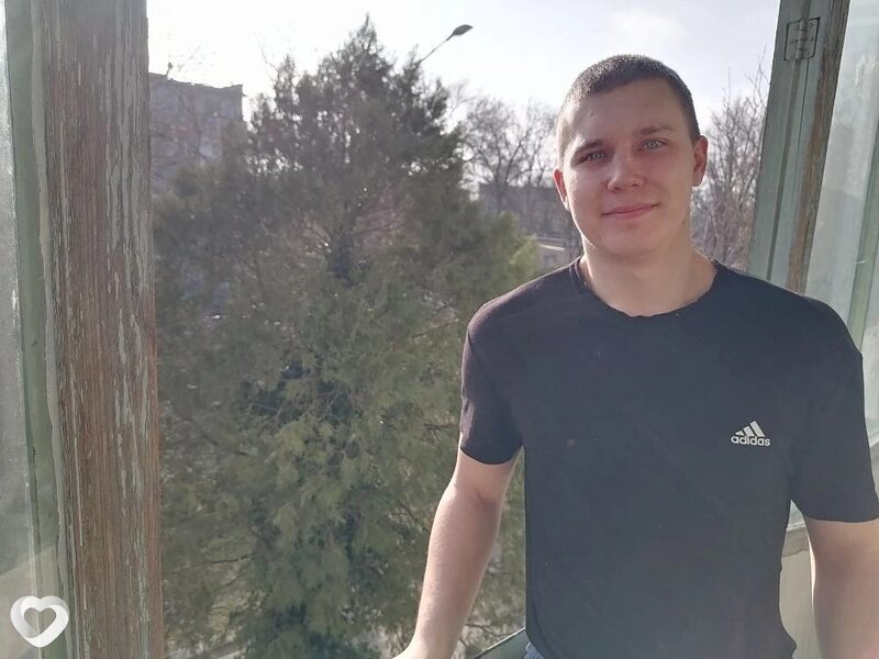 Никита, 21, Омске — анкета №1480421