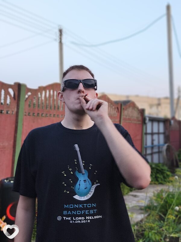 Виктор, 25, Орше — анкета №1481601