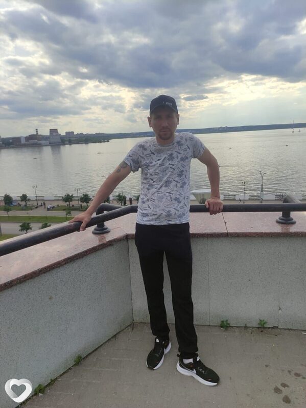 Дмитрий, 41, Воткинске — анкета №1481279