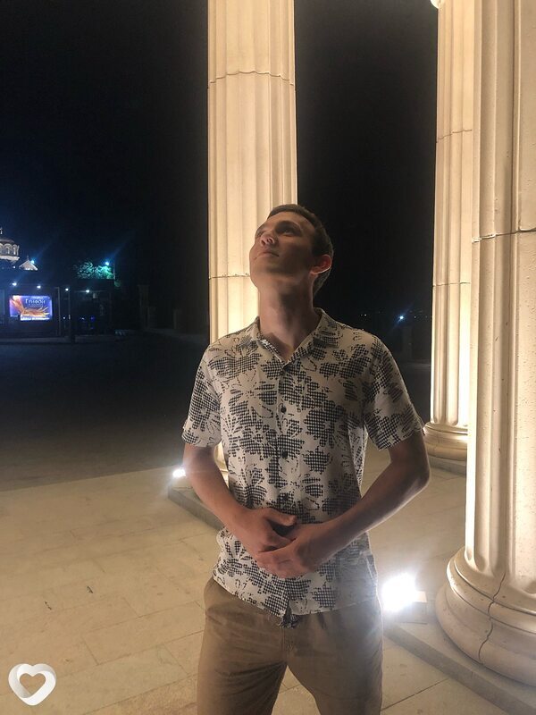Кирилл, 20, Ростове-на-Дону — анкета №1481307