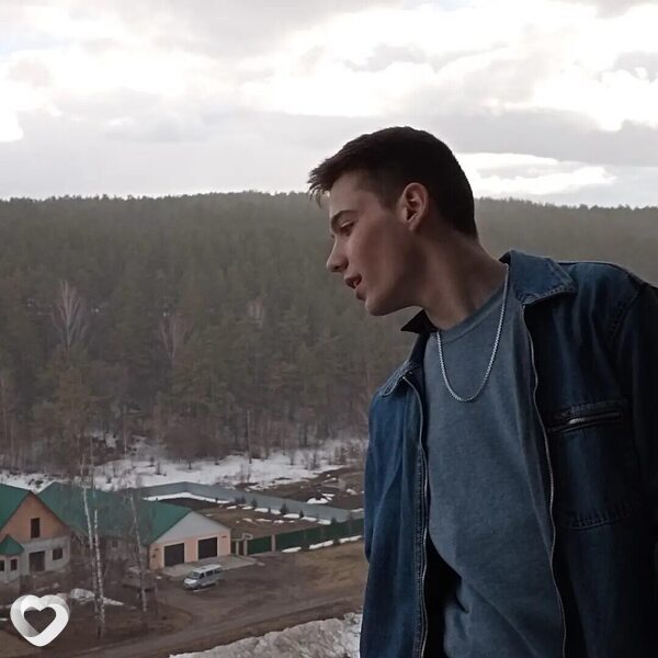 Лев, 21, Москве — анкета №1481677