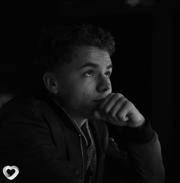 Владимир, 21, Шымкенте — анкета №1482851
