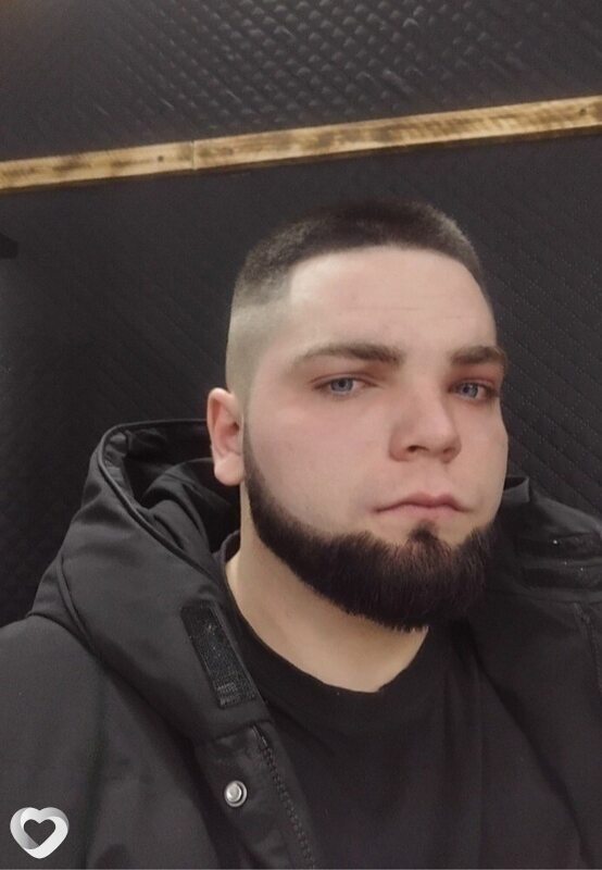 Алексей, 22, Шахтинске — анкета №1483843