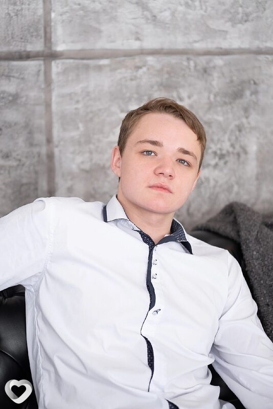 Владимир, 22, Самаре — анкета №1484369