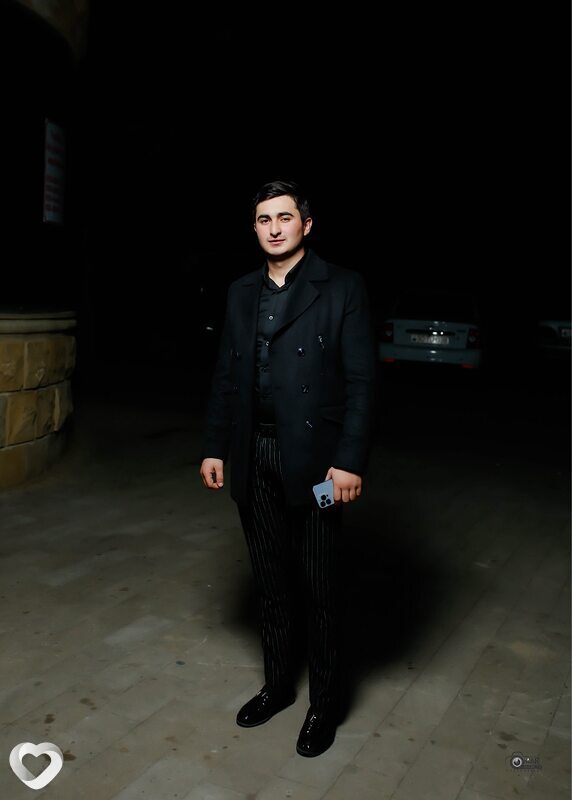 Алик, 28, Санкт-Петербурге — анкета №1484425