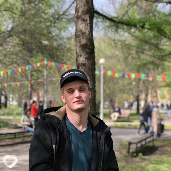 Данил, 26, Череповце — анкета №1484521