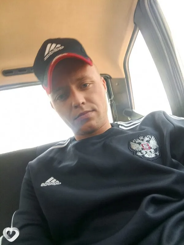 Александр, 22, Барнауле — анкета №1485018