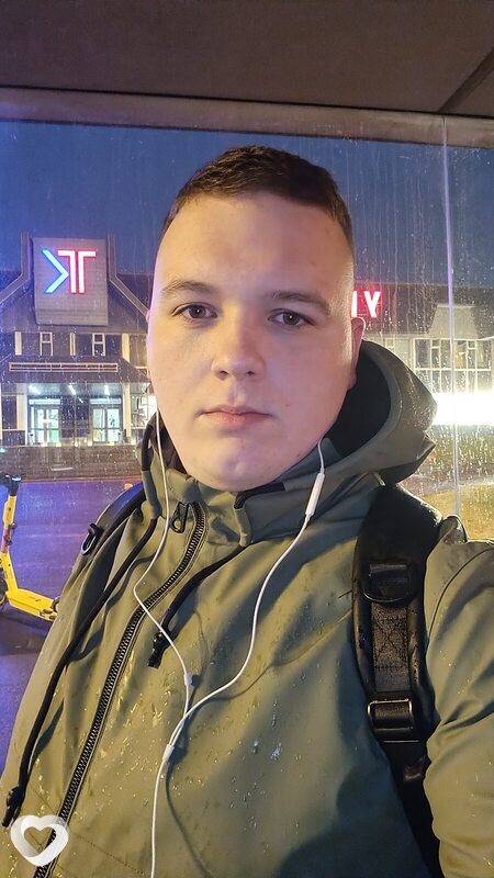 Александр, 22, Москве — анкета №1485600
