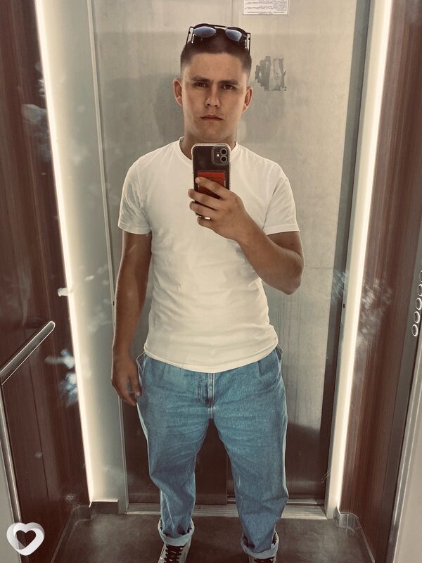Михаил, 30, Новороссийске — анкета №1485451