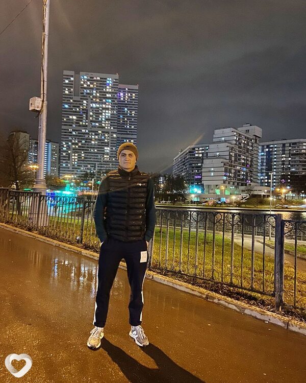 Хуршиджон, 23, Москве — анкета №1485988