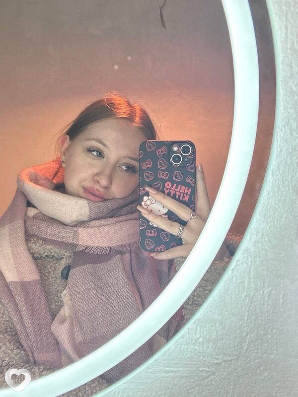 Полина, 21, Екатеринбурге — анкета №1486209